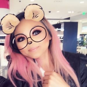 Hi! I’m Mina! ☺️